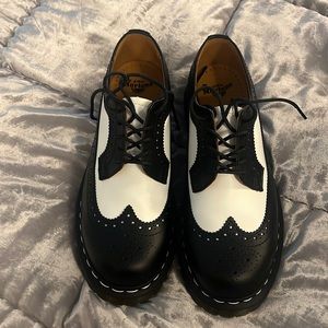 New with box Doc Martens 3989 BEX SMOOTH LEATHER BROGUE SHOES